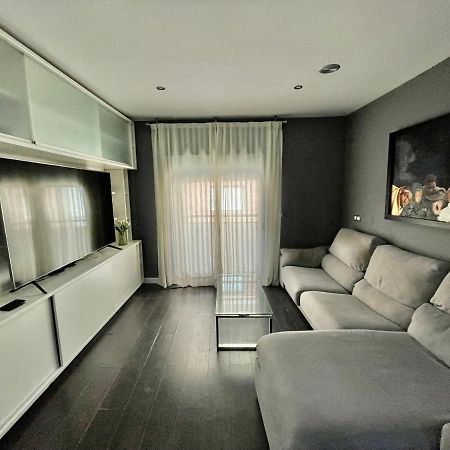 Moderno Apartamento Con Plaza De Garaje En Pleno Centro De 알메리아 외부 사진