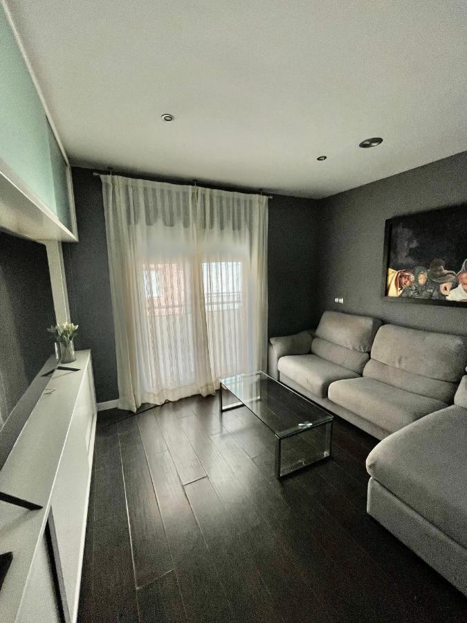 Moderno Apartamento Con Plaza De Garaje En Pleno Centro De 알메리아 외부 사진