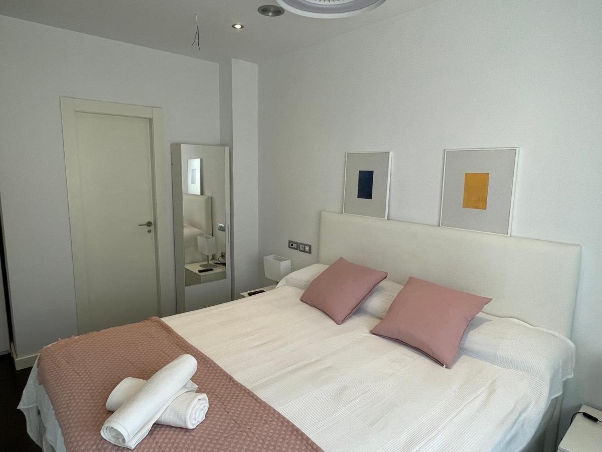 Moderno Apartamento Con Plaza De Garaje En Pleno Centro De 알메리아 외부 사진
